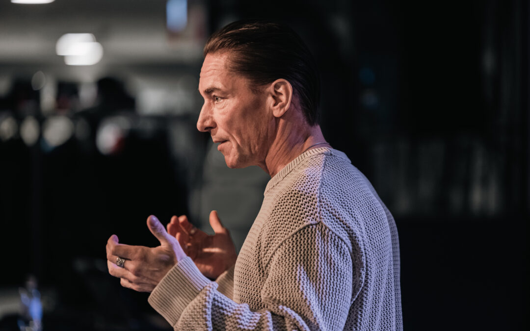 Näyttelijä Sami Uotila: ”Koen, että erilaisuus on ehdottomasti rikkaus”