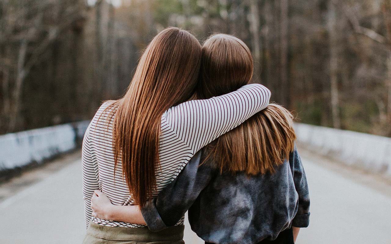 rajattu hannah-busing-uvUXaXFp4f0-unsplash Erityinen sisaruus_kuva Hannah Busing, Unsplash